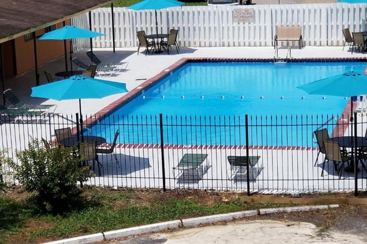 Americas Best Value Inn & Suites Horn Lake Bagian luar foto