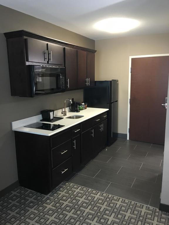 Americas Best Value Inn & Suites Horn Lake Bagian luar foto